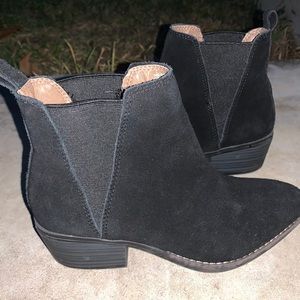 Black ankle booties
